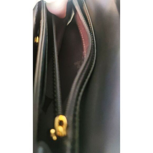 MCM - Limited Edition Monogram Shoulder Bag w/ Croc Embossed Wallet - Picture 15 of 16